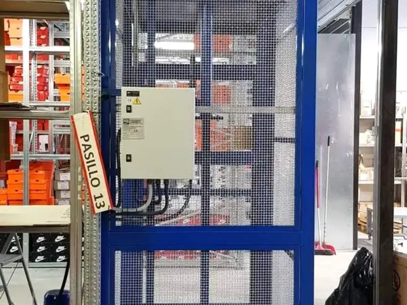 Montacargas instalado en Barcelona